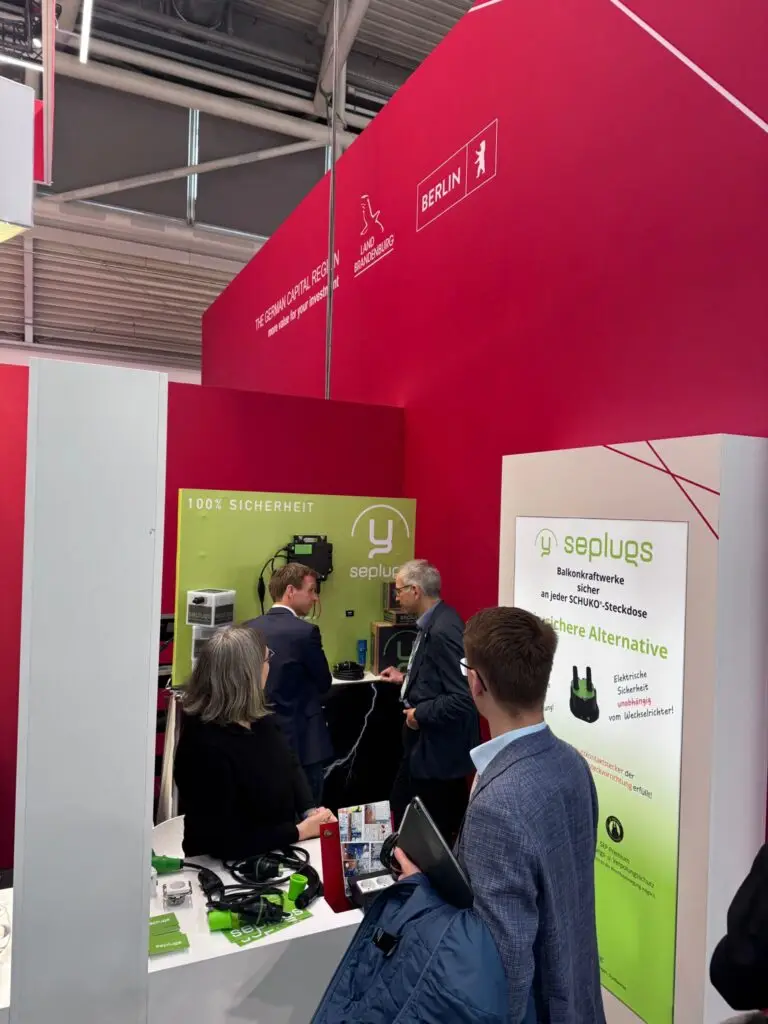 seplugs Messe Intersolar E-Smart 2025